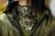 100 Chic Statement Necklaces